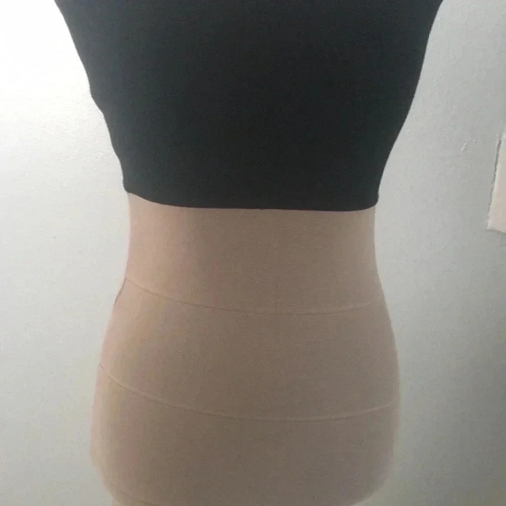 NWOT BCBG Maxzaria Bandage Dress Small - Picture 4 of 8